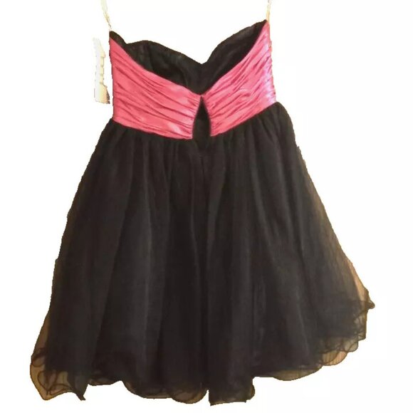 Cinderella Strapless Gown Size 8 – Black Pink Jeweled Prom Holiday Formal Dress - Picture 9 of 9